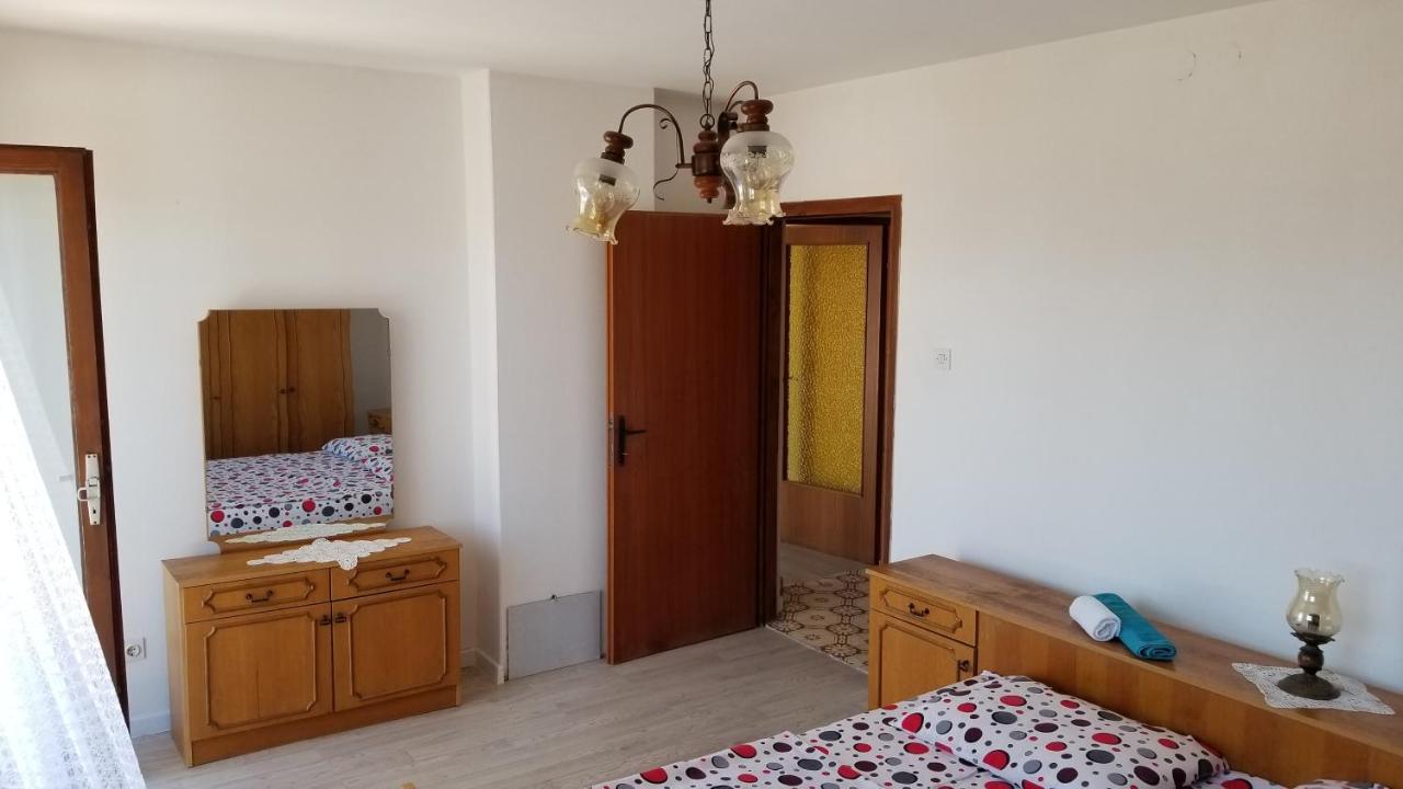 Apartman Samardzic Крк Екстер'єр фото
